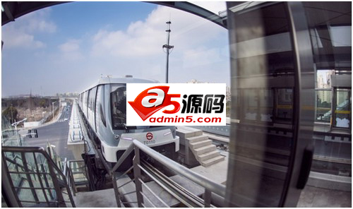上海首无人驾驶APM线31日试运营 全长6.7公里